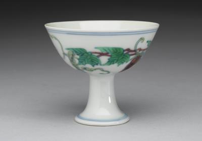 图片[2]-Stem Cup with Grape Vine Design in Doucai Painted Enamels, Chenghua reign (1465-1487), Ming dynasty-China Archive